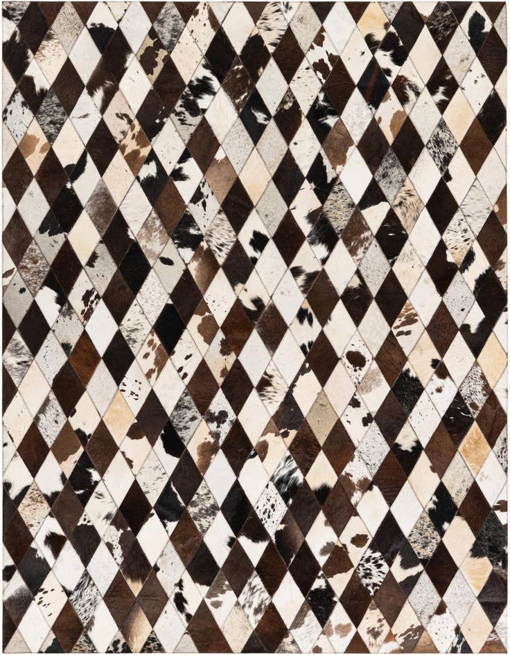 Detail image of 4' 8 x 6' 8 Cowhide Stocks Rug