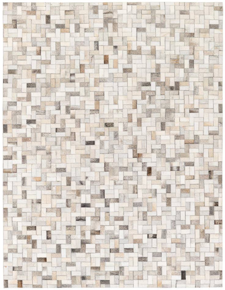 Detail image of 4' 9 x 6' 6 Cowhide Stocks Rug