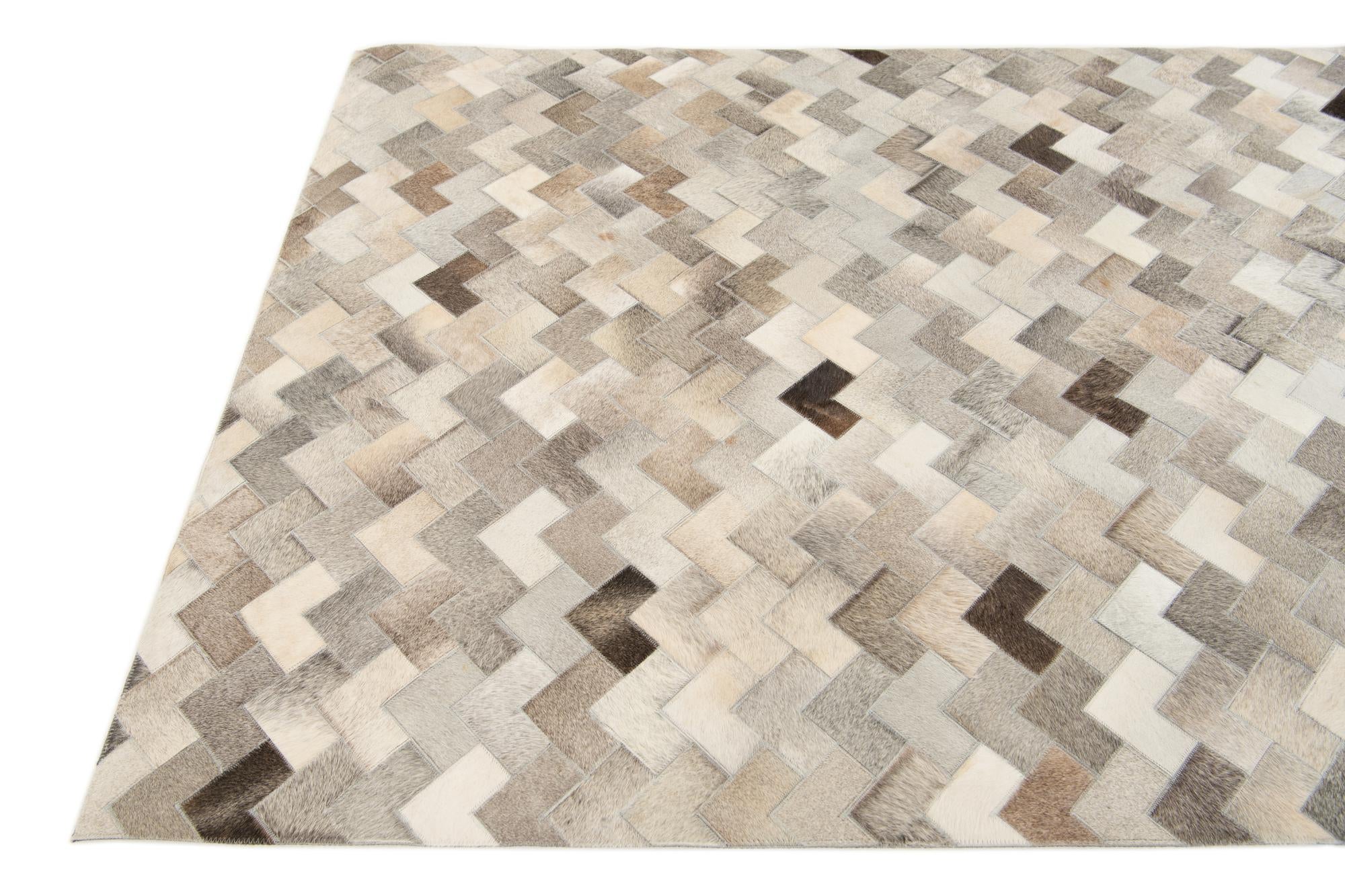 4' 7 x 6' 7 Cowhide Stocks Rug