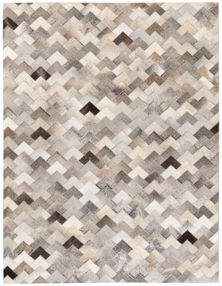 Detail image of 4' 7 x 6' 7 Cowhide Stocks Rug