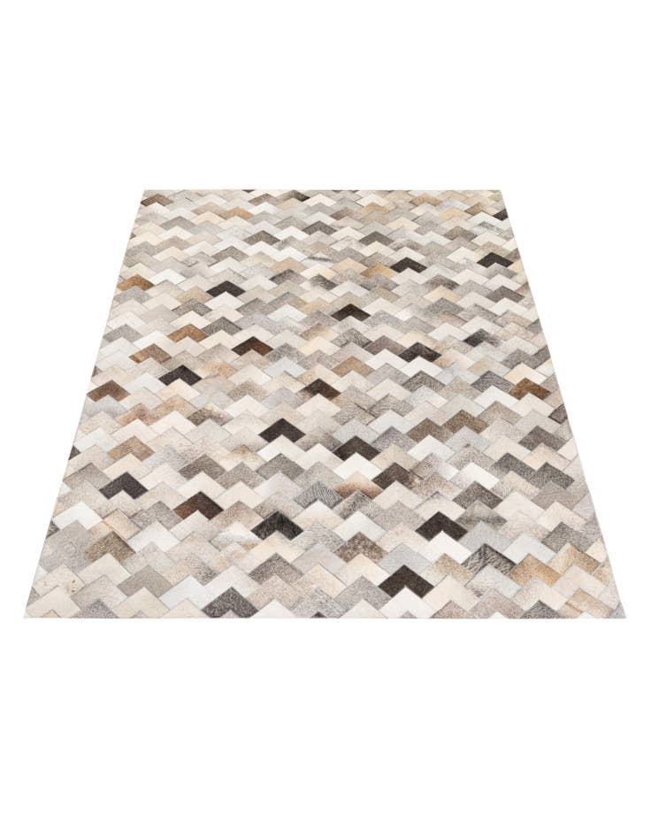 Detail image of 4' 9 x 6' 8 Cowhide Stocks Rug