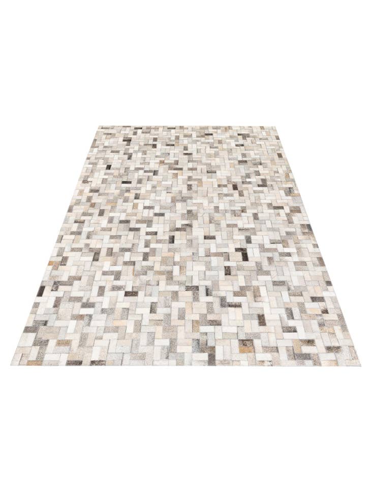 Detail image of 4' 7 x 6' 7 Cowhide Stocks Rug