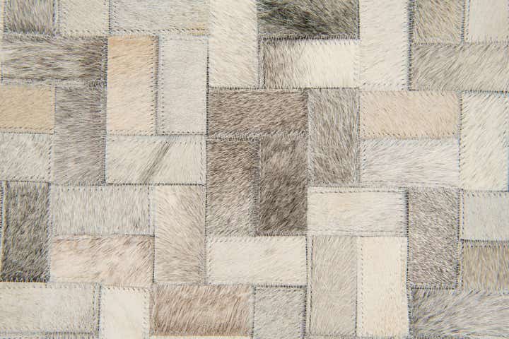 4' 7 x 6' 7 Cowhide Stocks Rug
