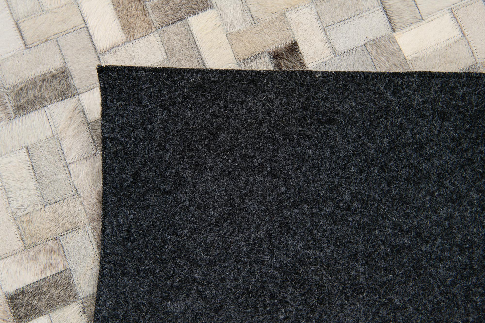 4' 7 x 6' 7 Cowhide Stocks Rug