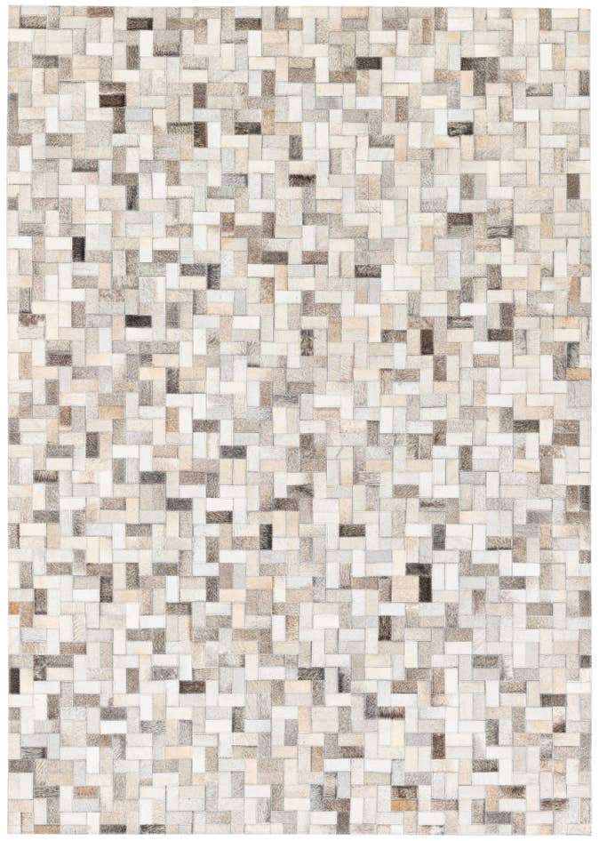 Detail image of 4' 7 x 6' 7 Cowhide Stocks Rug
