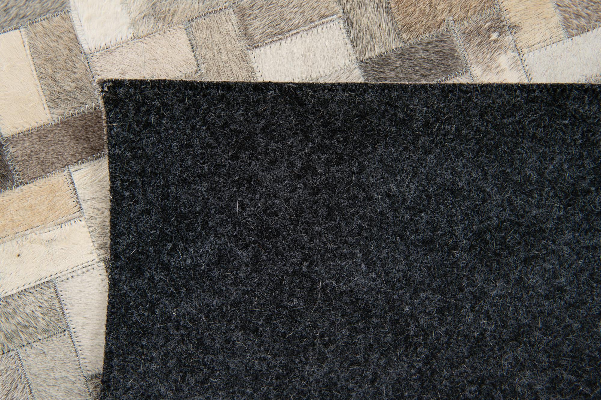4' 4 x 6' 7 Cowhide Stocks Rug