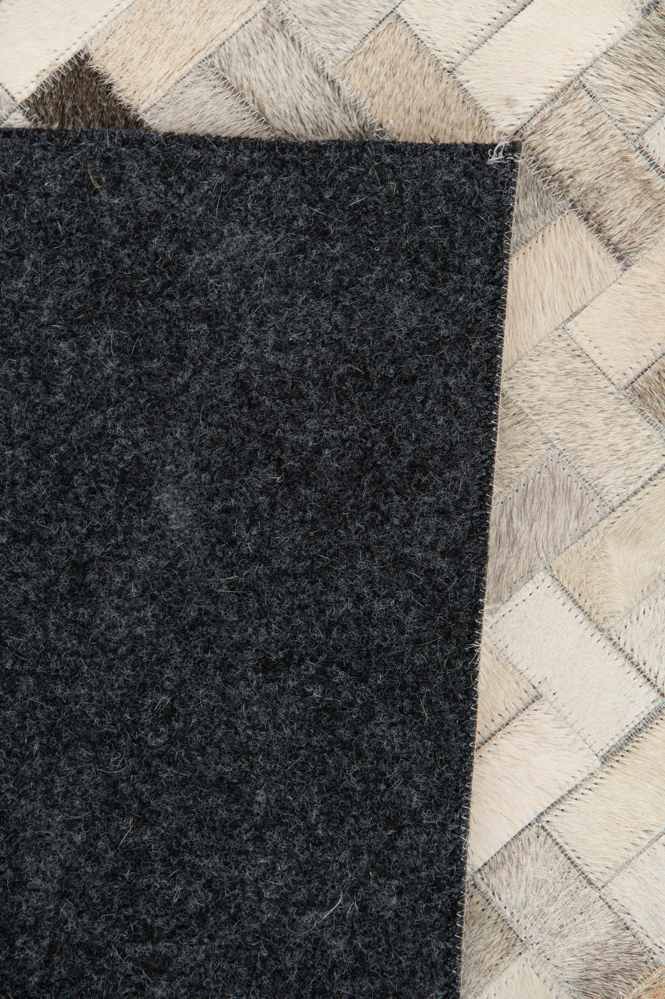 4' 7 x 6' 6 Cowhide Stocks Rug