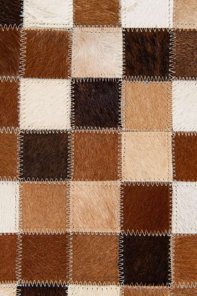 4' 9 x 6' 9 Cowhide Stocks Rug