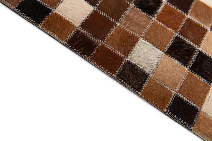 4' 9 x 6' 8 Cowhide Stocks Rug