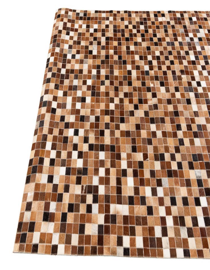 Detail image of 4' 8 x 6' 8 Cowhide Stocks Rug