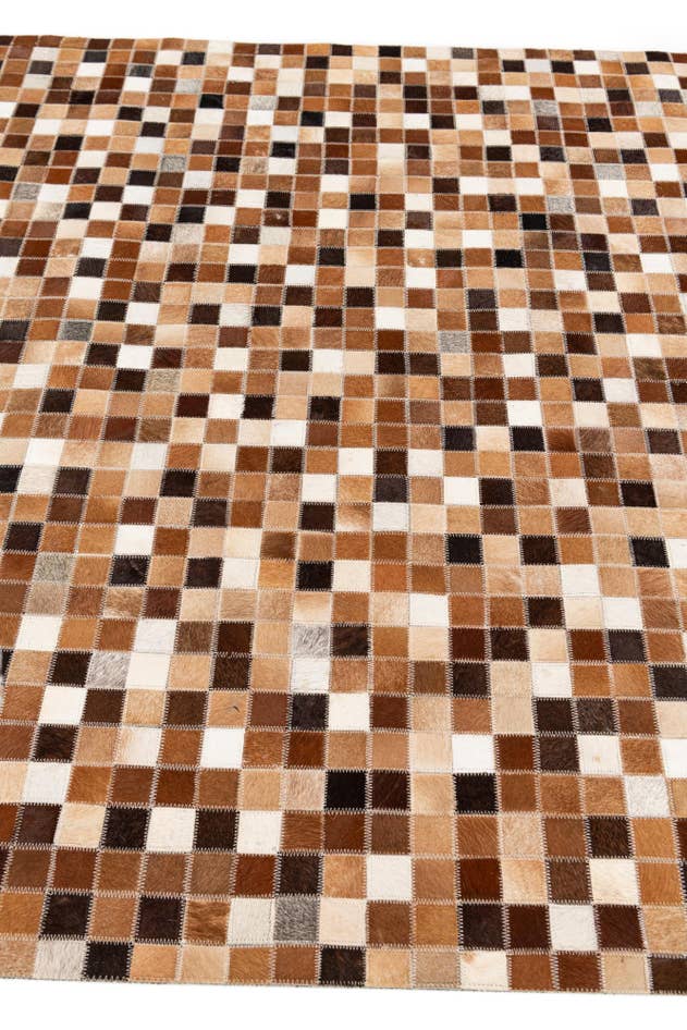 Detail image of 4' 7 x 6' 7 Cowhide Stocks Rug