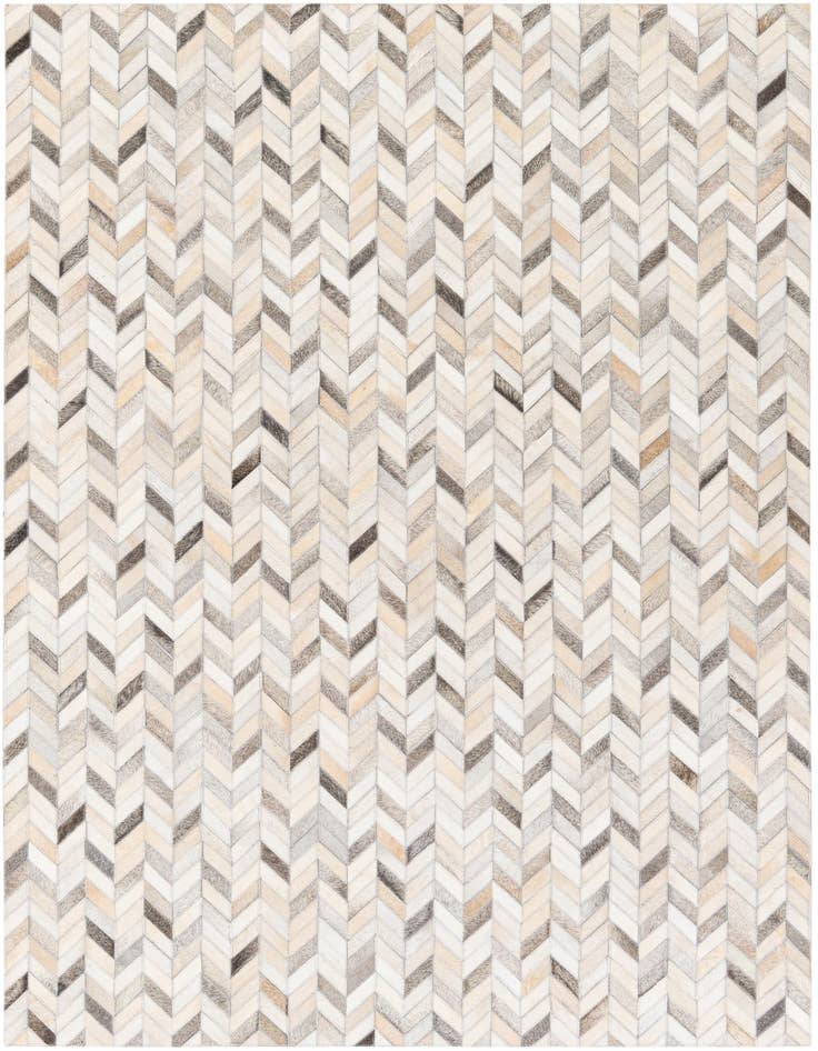 Detail image of 4' 7 x 6' 7 Cowhide Stocks Rug