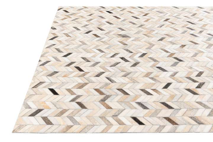 4' 8 x 6' 7 Cowhide Stocks Rug