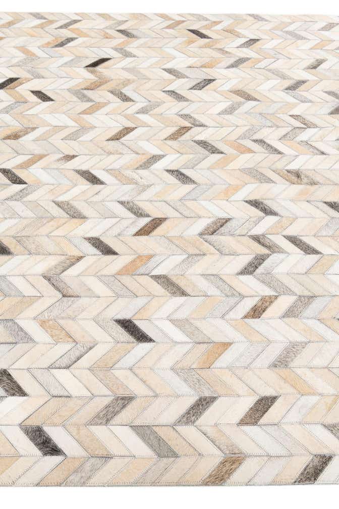 4' 8 x 6' 6 Cowhide Stocks Rug