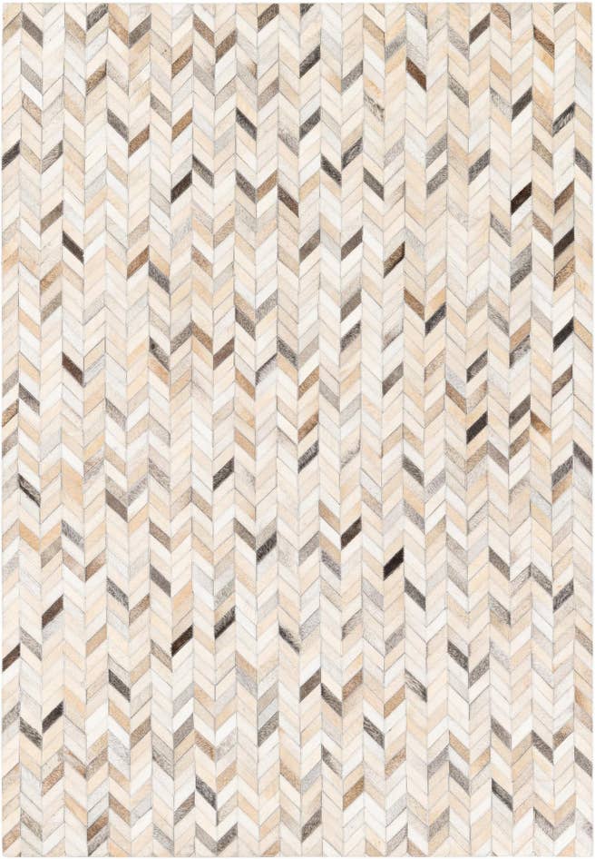 Detail image of 4' 8 x 6' 8 Cowhide Stocks Rug