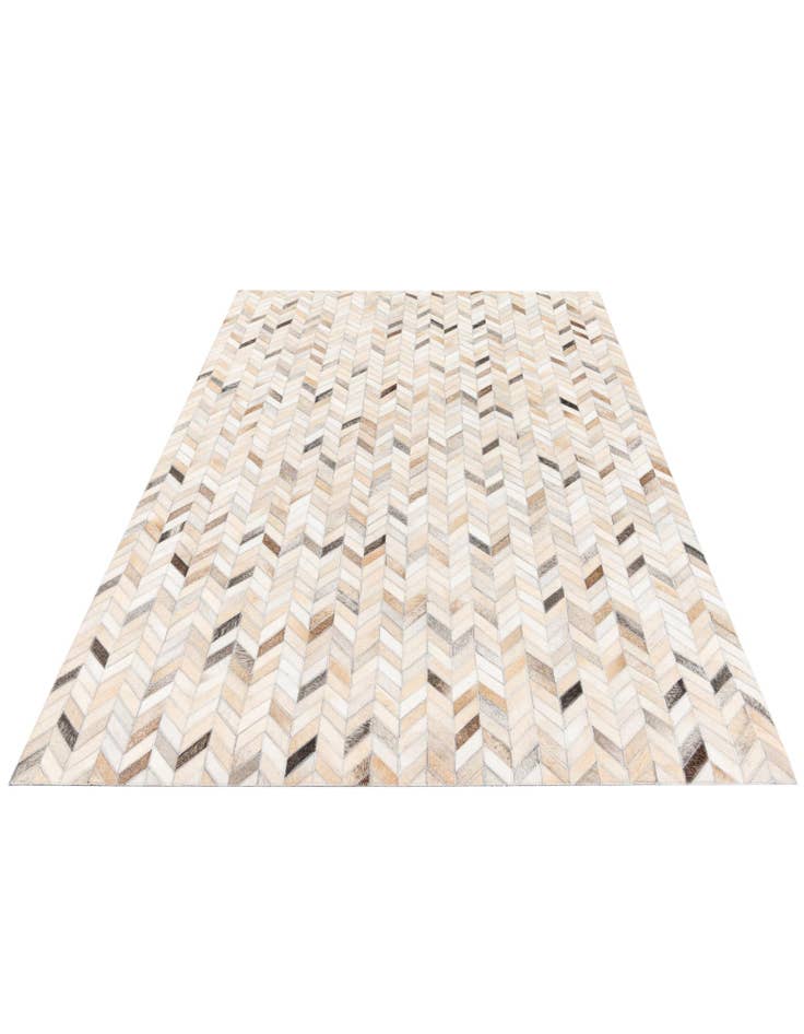Detail image of 4' 7 x 6' 7 Cowhide Stocks Rug