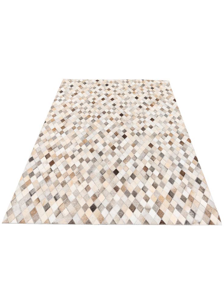 Detail image of 4' 7 x 6' 7 Cowhide Stocks Rug