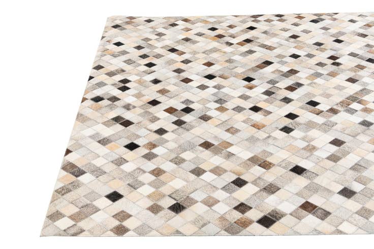 Detail image of 4' 8 x 6' 8 Cowhide Stocks Rug