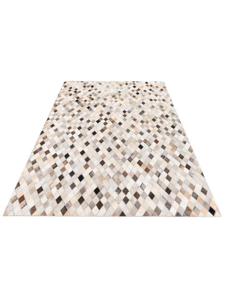 Detail image of 4' 7 x 6' 8 Cowhide Stocks Rug