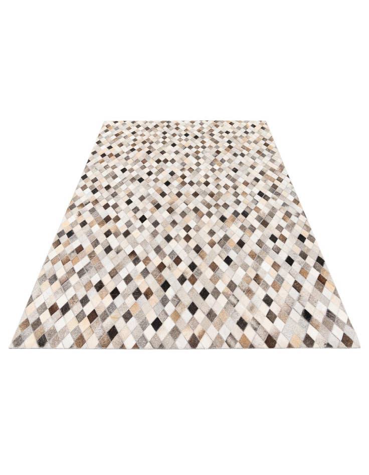 Detail image of 4' 7 x 6' 7 Cowhide Stocks Rug