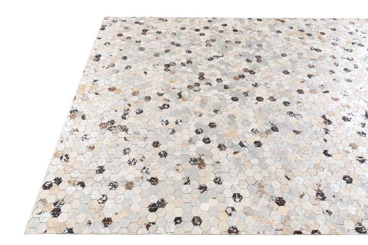 4' 10 x 6' 8 Cowhide Stocks Rug