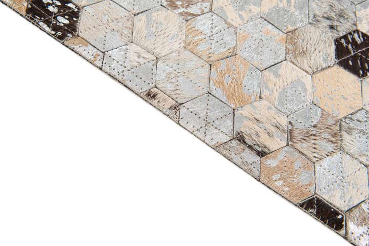 4' 10 x 6' 8 Cowhide Stocks Rug