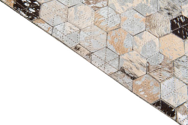 Detail image of 4' 10 x 6' 8 Cowhide Stocks Rug