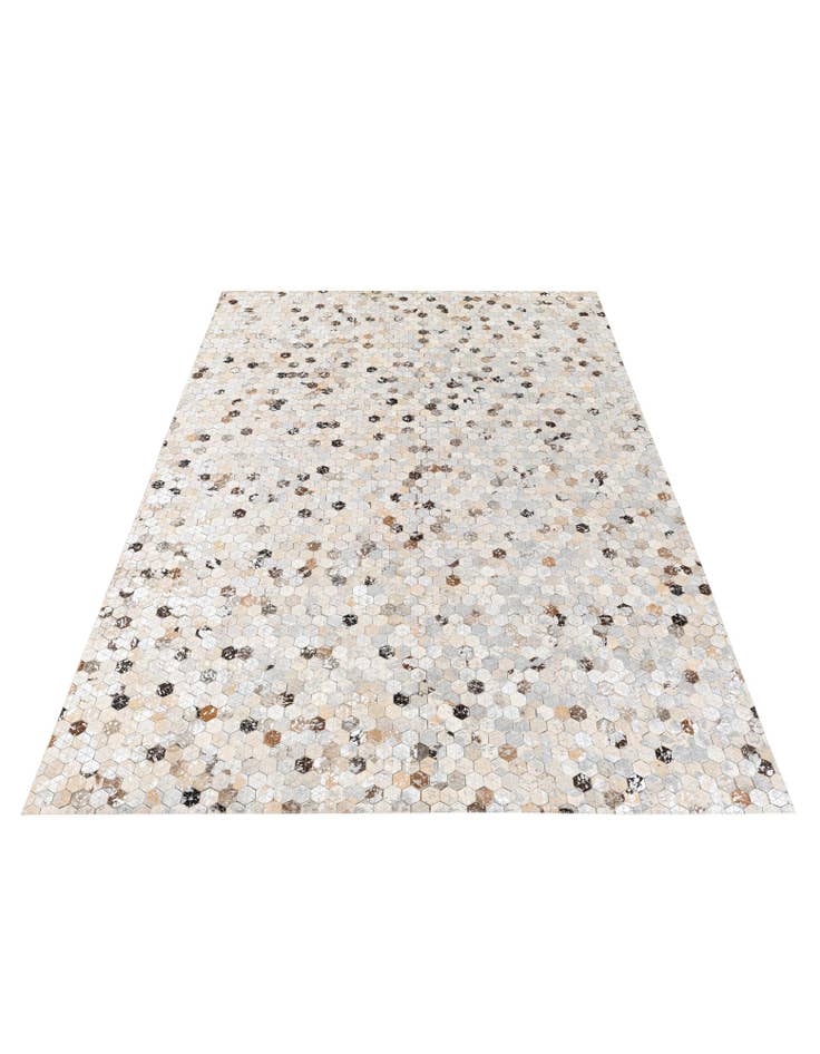 Detail image of 4' 9 x 6' 9 Cowhide Stocks Rug