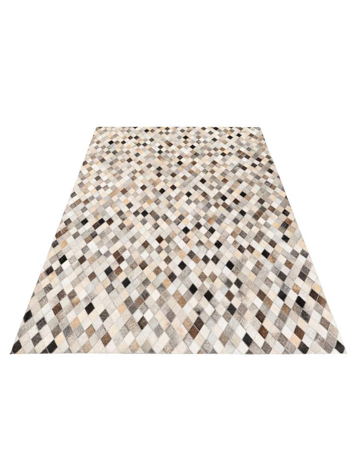 Detail image of 4' 8 x 6' 7 Cowhide Stocks Rug