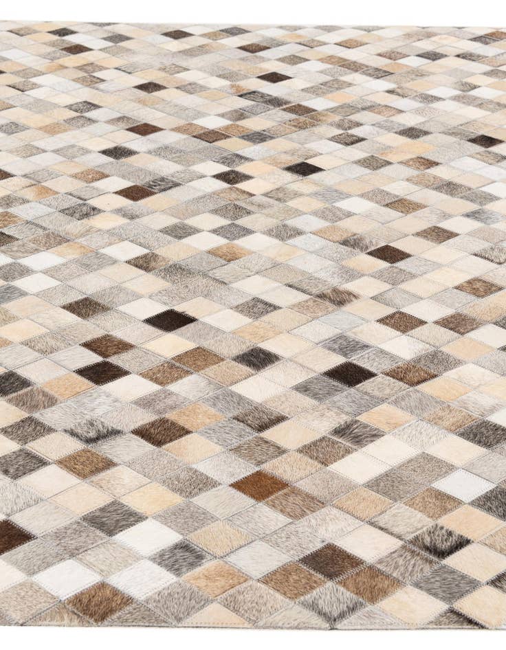 Detail image of 4' 9 x 6' 8 Cowhide Stocks Rug