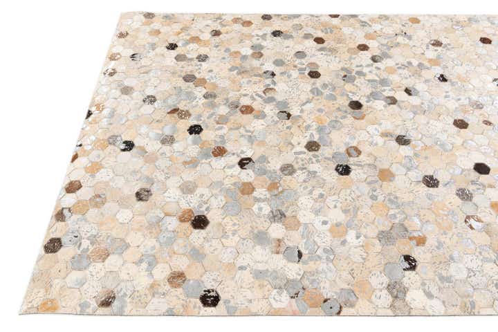 4' 7 x 6' 7 Cowhide Stocks Rug