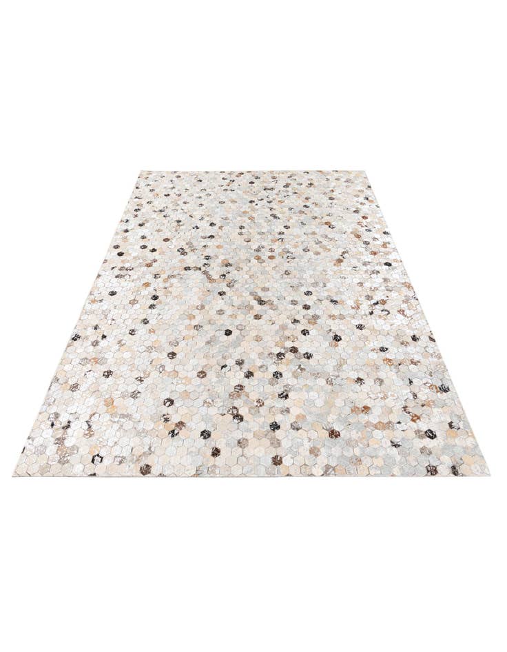 Detail image of 4' 9 x 6' 9 Cowhide Stocks Rug