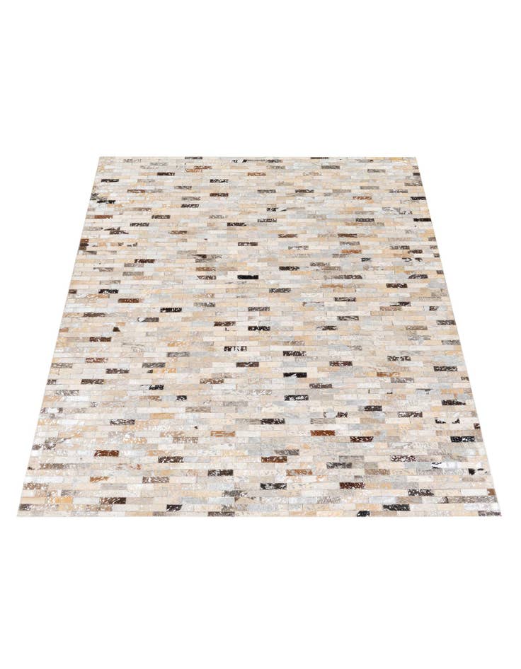 Detail image of 4' 8 x 6' 7 Cowhide Stocks Rug