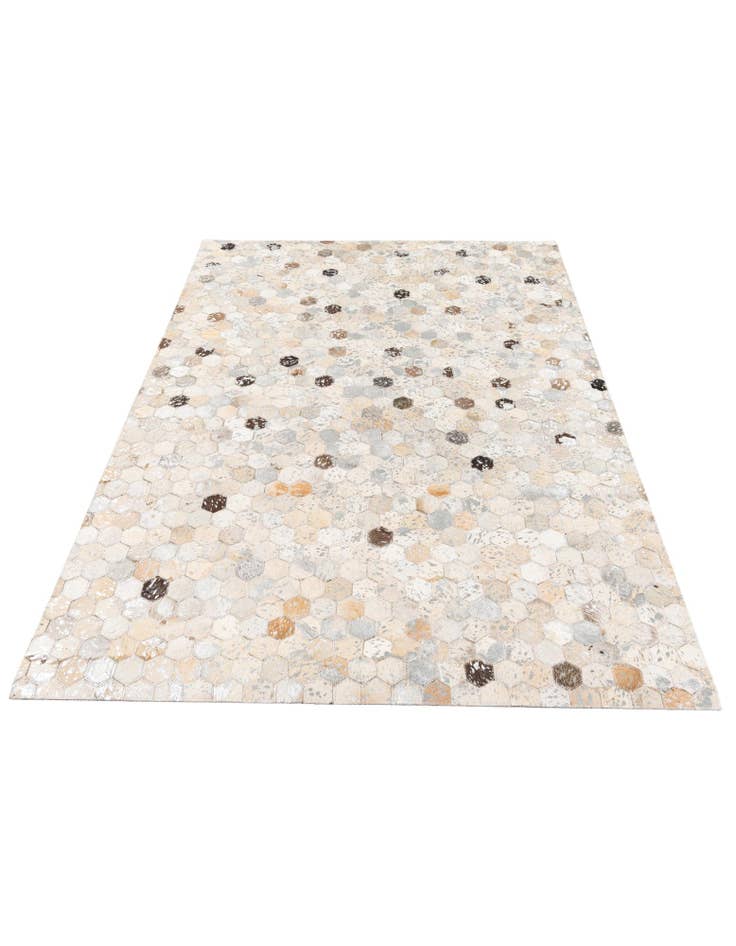 Detail image of 4' x 5' 7 Cowhide Stocks Rug