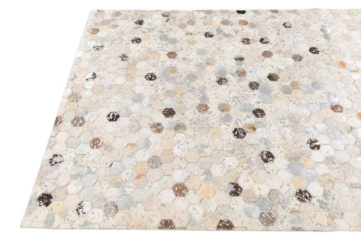 4' x 5' 7 Cowhide Stocks Rug