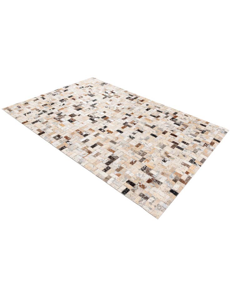 Detail image of 4' 1 x 5' 10 Cowhide Stocks Rug