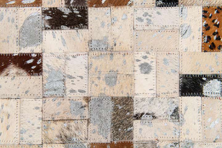 4' 1 x 5' 10 Cowhide Stocks Rug