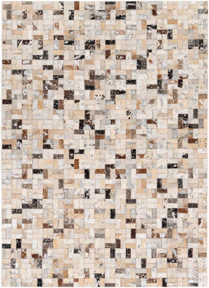 Detail image of 4' 1 x 5' 10 Cowhide Stocks Rug
