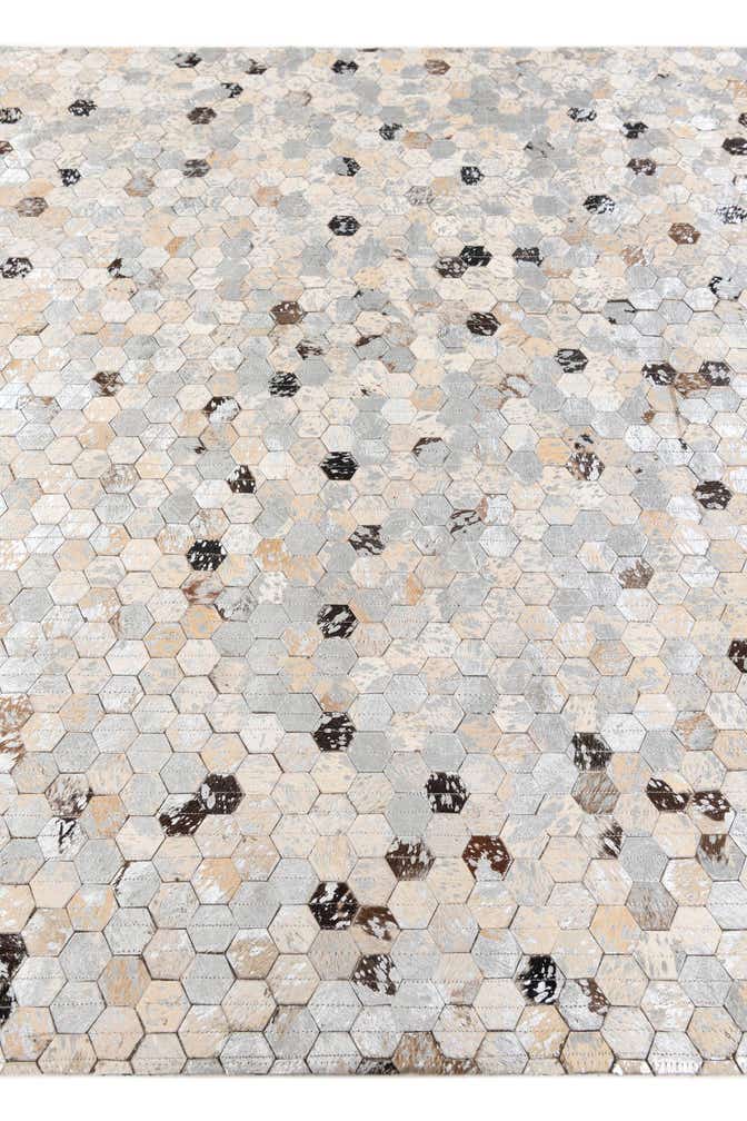 4' 1 x 5' 6 Cowhide Stocks Rug