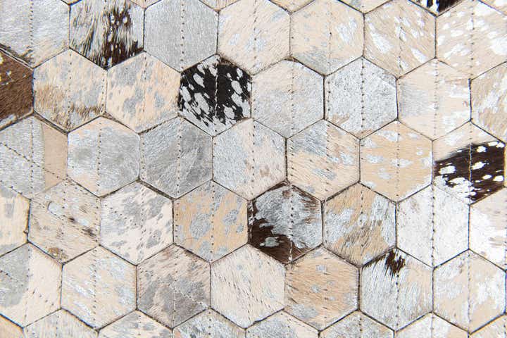4' 1 x 5' 6 Cowhide Stocks Rug