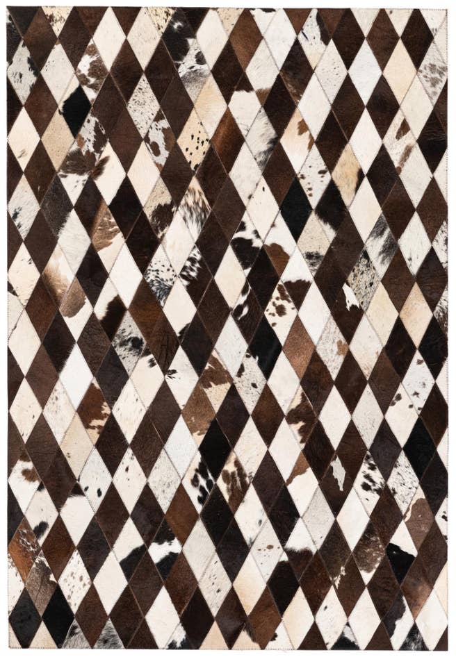 Detail image of 4' x 5' 11 Cowhide Stocks Rug