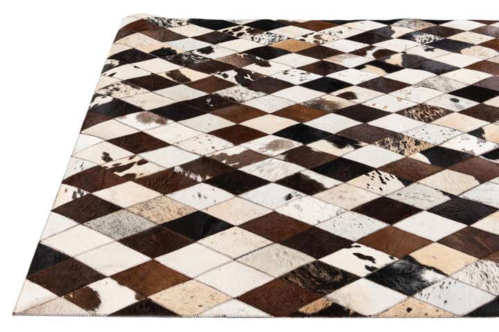 4' 1 x 5' 10 Cowhide Stocks Rug