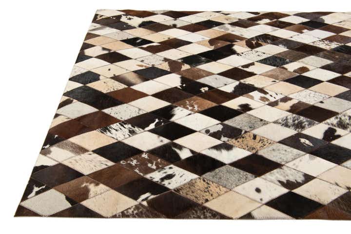 4' 1 x 5' 10 Cowhide Stocks Rug