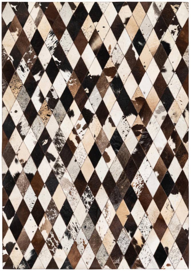 Detail image of 4' 1 x 5' 10 Cowhide Stocks Rug