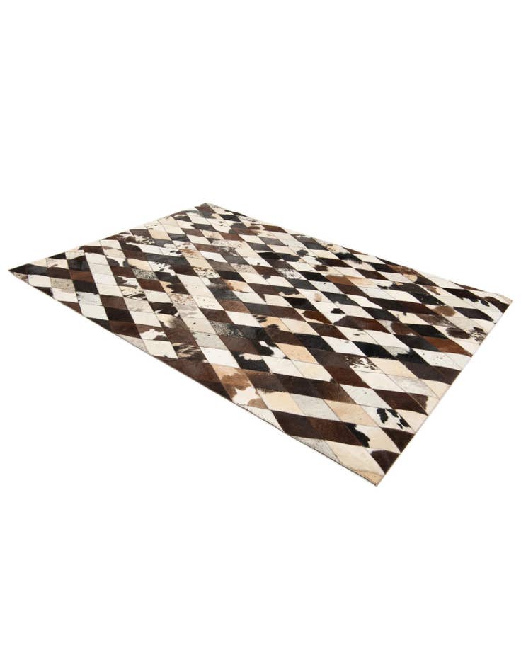 Detail image of 4' 1 x 5' 10 Cowhide Stocks Rug