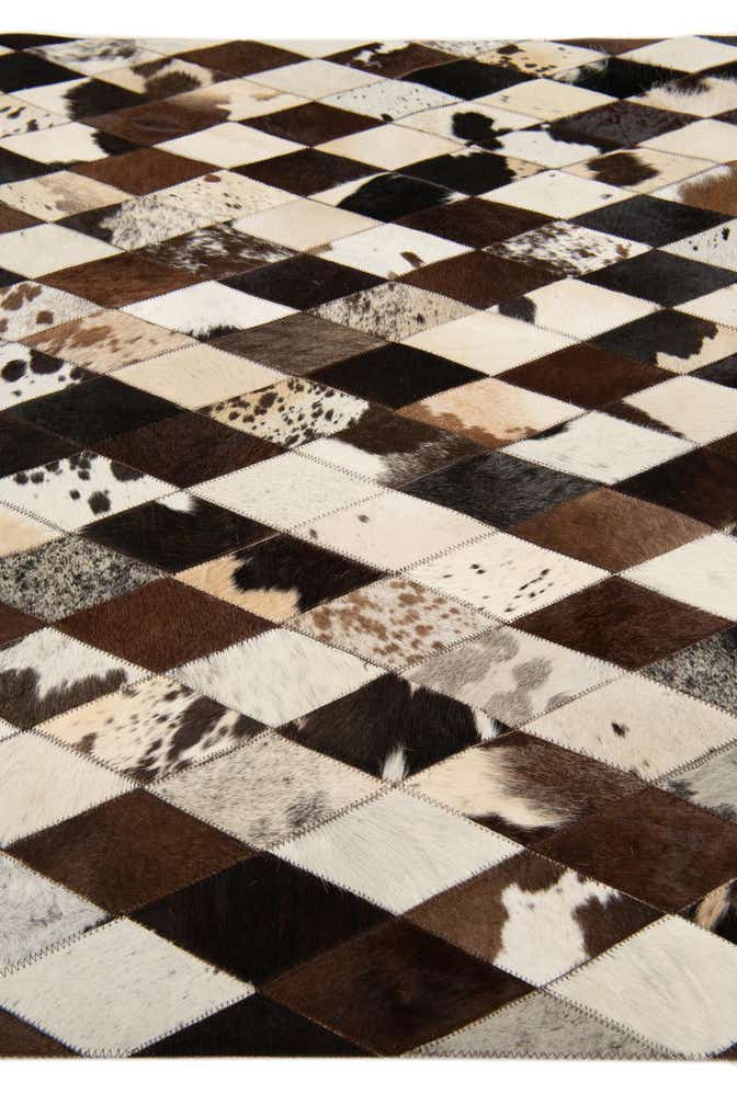 4' 1 x 5' 10 Cowhide Stocks Rug