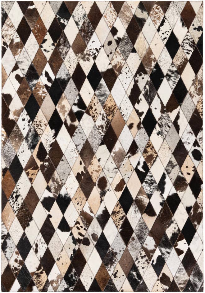Detail image of 4' 1 x 5' 11 Cowhide Stocks Rug