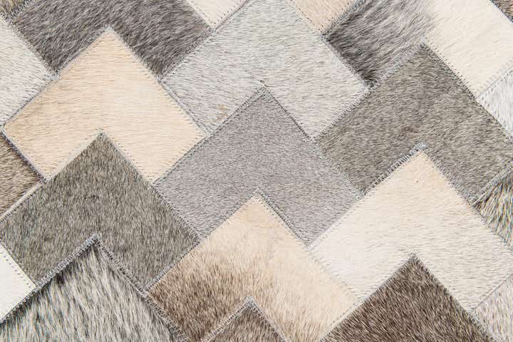 4' 1 x 5' 11 Cowhide Stocks Rug