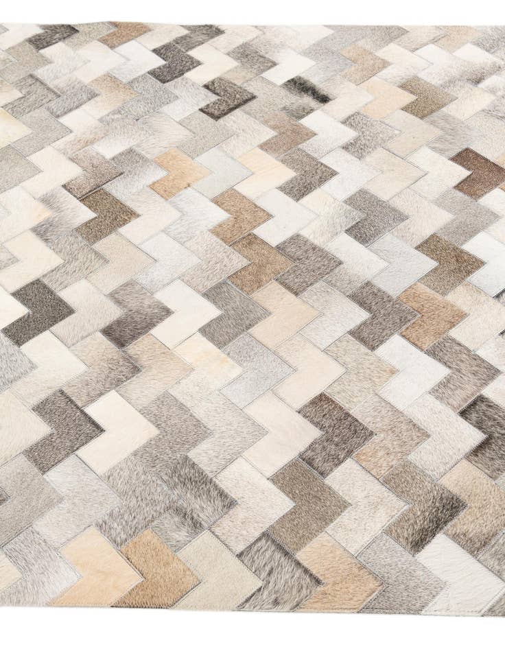 Detail image of 4' 1 x 5' 11 Cowhide Stocks Rug