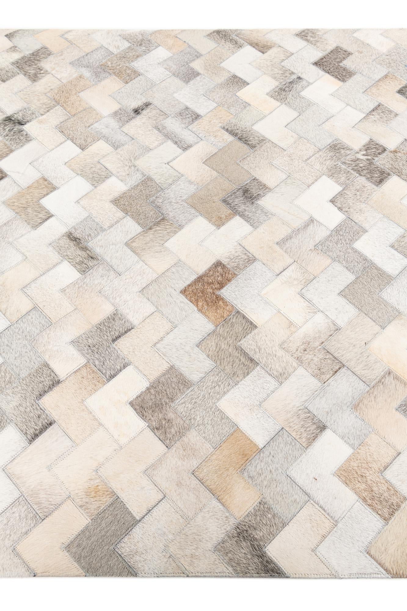 4' 1 x 6' Cowhide Stocks Rug